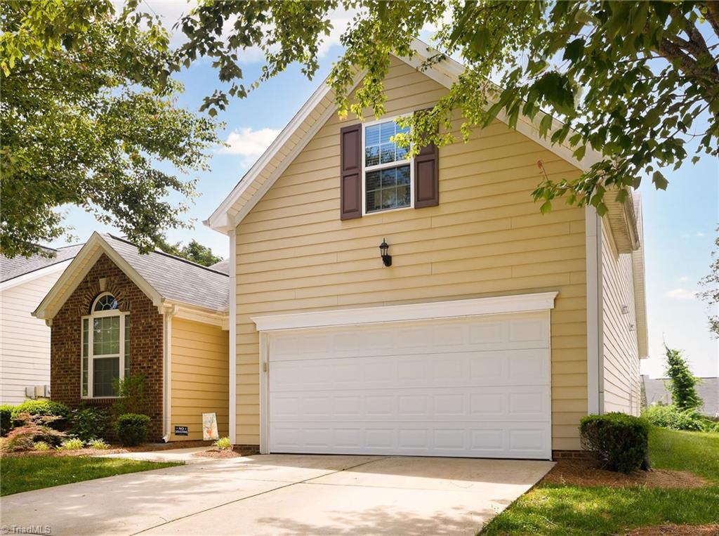 2464 Birch View Drive, High Point, North Carolina image 2