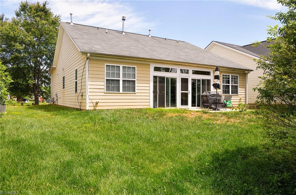 2464 Birch View Drive, High Point, North Carolina image 4