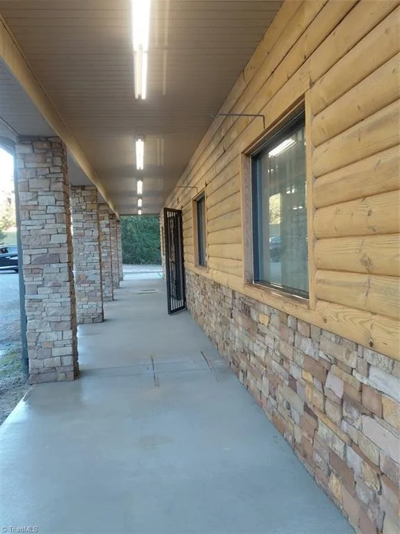 3500 Moores Spring Road, photo 3 of 17