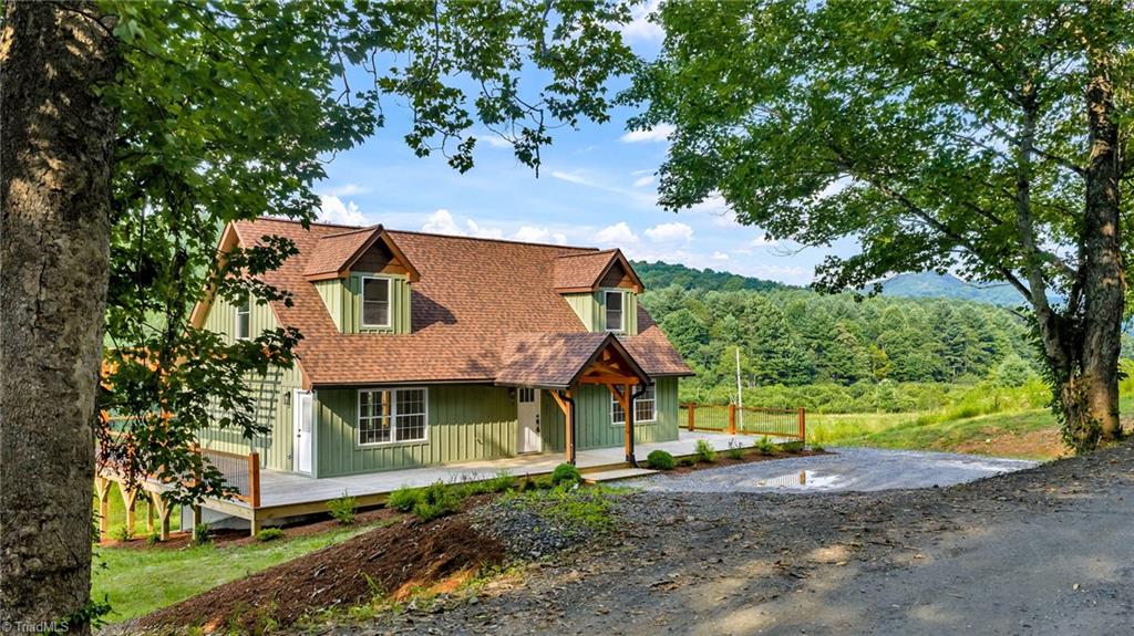 Photo of 275 Grover Howell Road, West Jefferson, NC 28694 (MLS # 1234771)