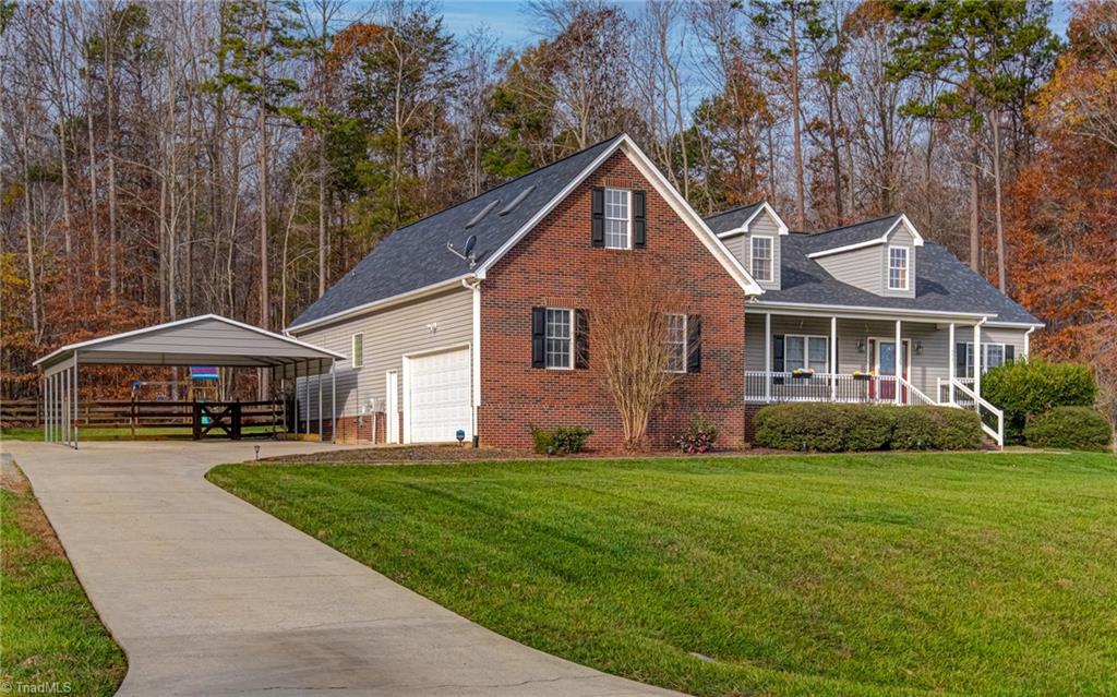 1979 Willow Chapel Court, Pleasant Garden, North Carolina image 1