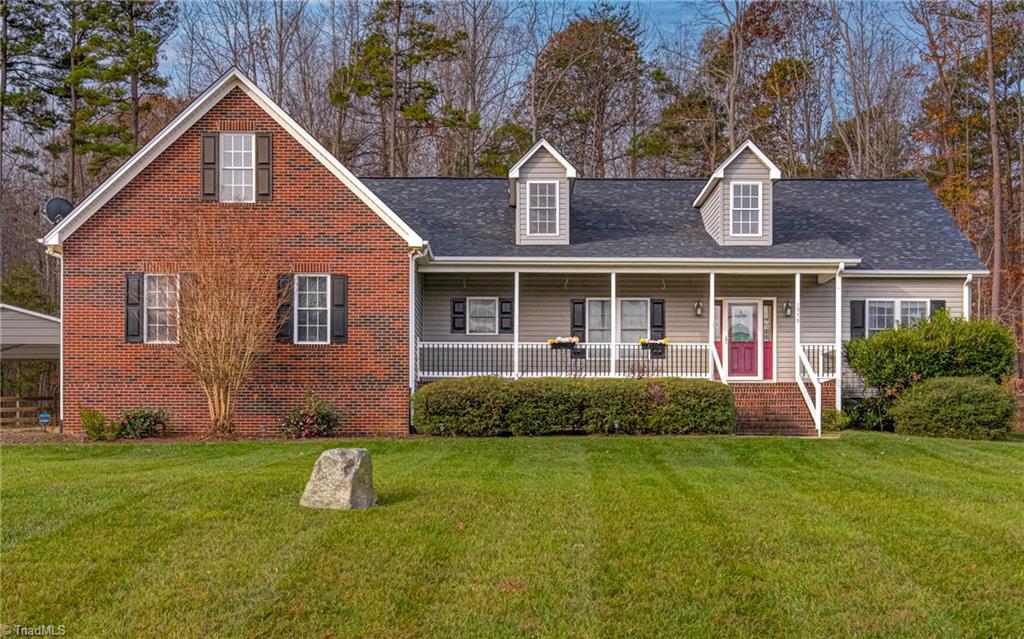 1979 Willow Chapel Court, Pleasant Garden, North Carolina image 2