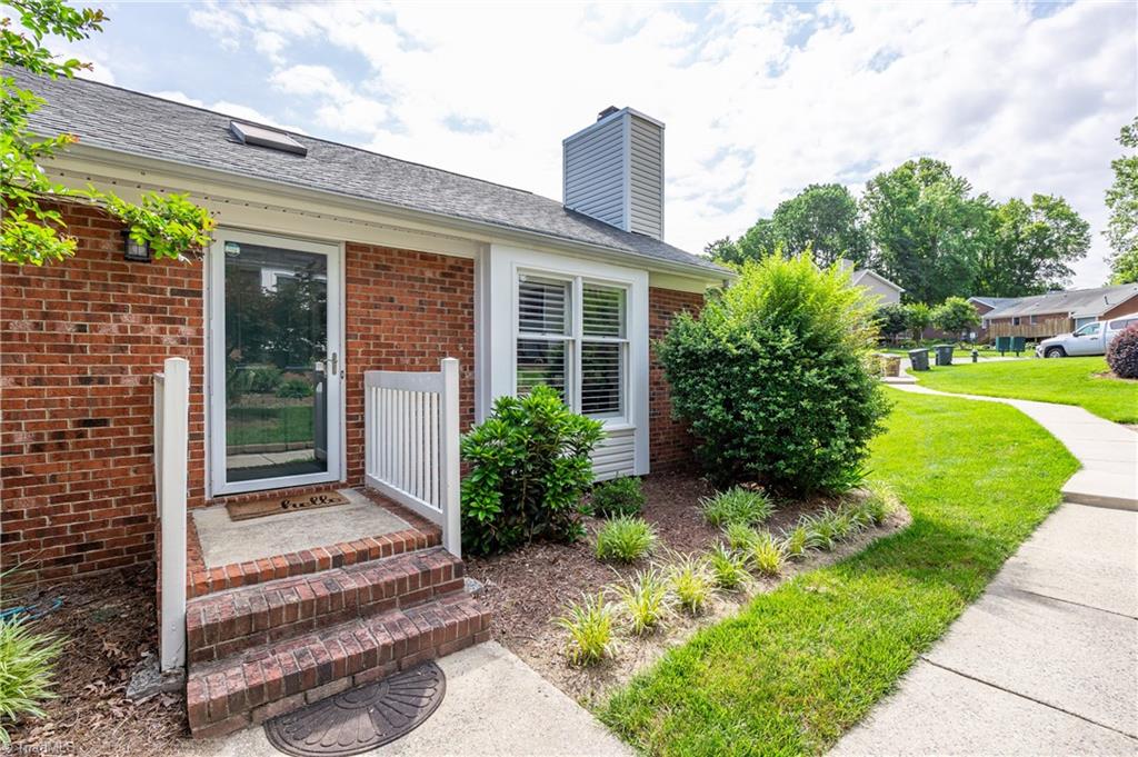2019 Saddlegate Court, Greensboro, North Carolina image 4