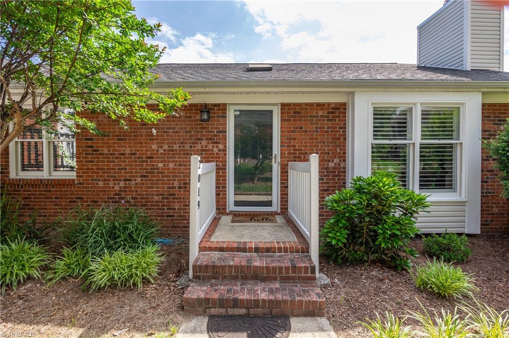 2019 Saddlegate Court, Greensboro, North Carolina image 3