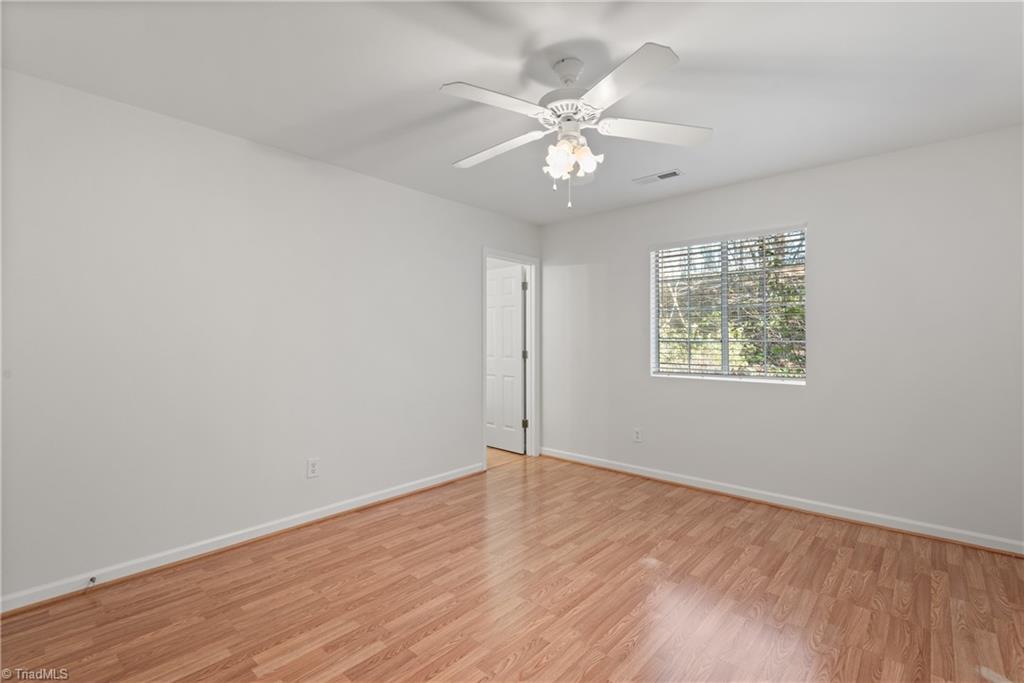 Winston-Salem, North Carolina 27103, United States, 3 Bedrooms Bedrooms, ,2 BathroomsBathrooms,Residential,Active,254657