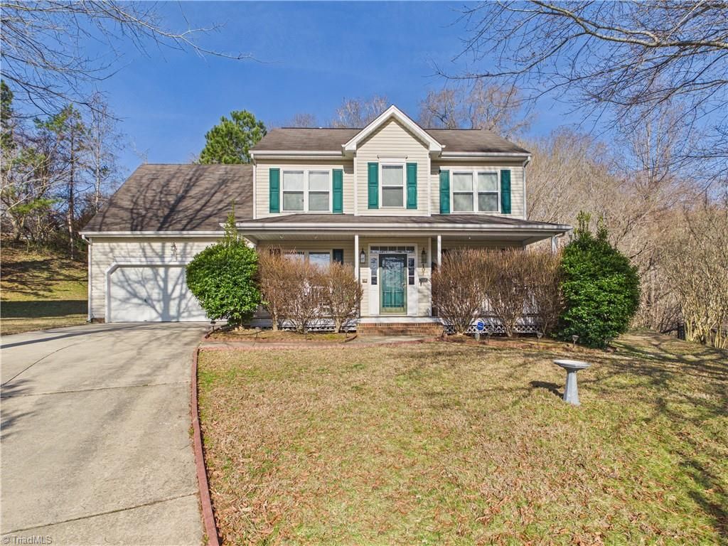 Photo of 107 Farriers Lane, Jamestown, NC 27282 (MLS # 1212824)