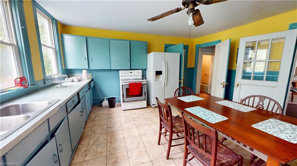 329 Pender Street, Mount Airy, North Carolina image 12
