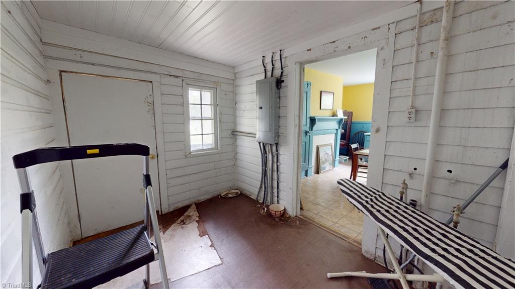 329 Pender Street, Mount Airy, North Carolina image 44