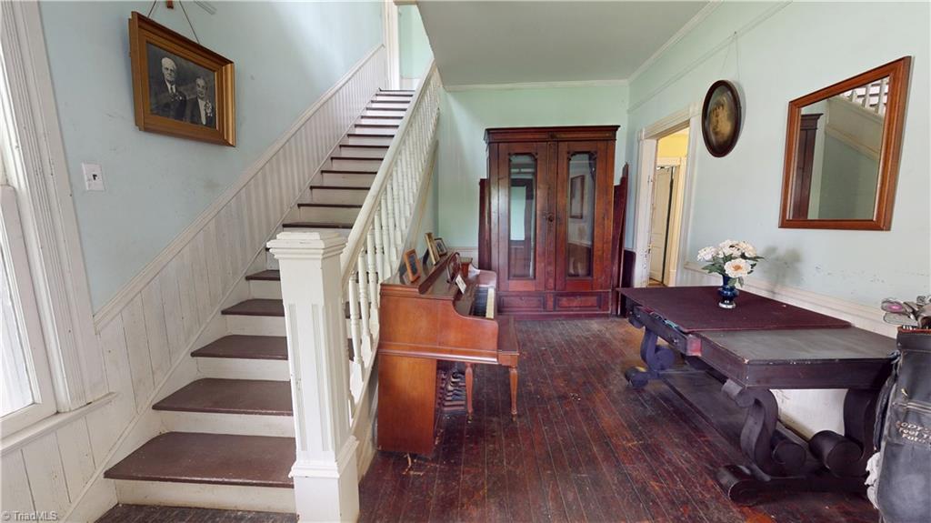 329 Pender Street, Mount Airy, North Carolina image 3
