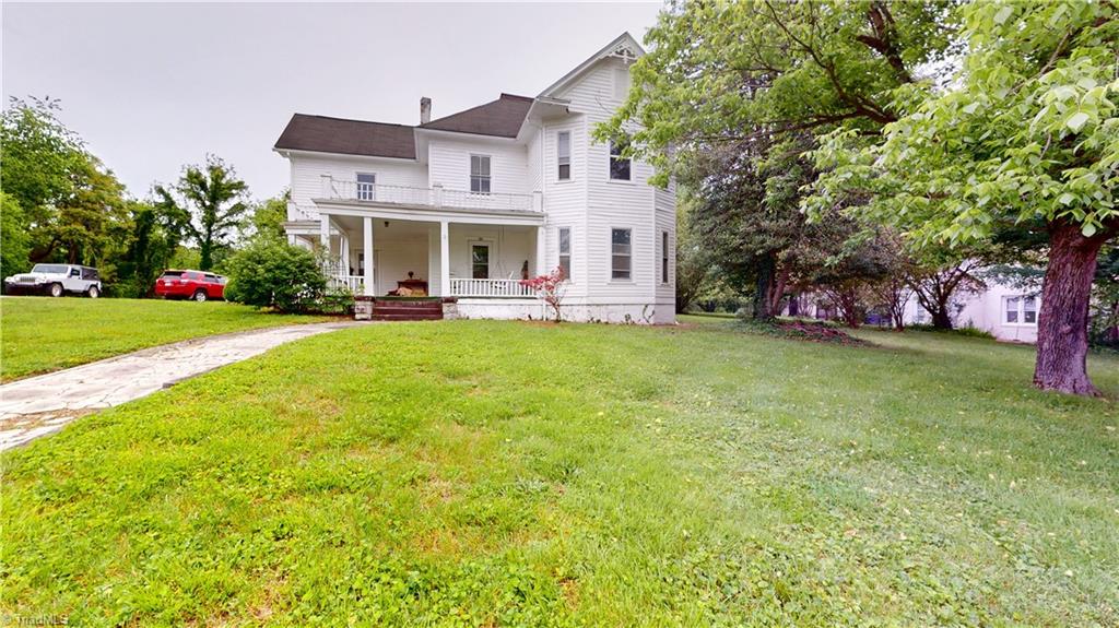 329 Pender Street, Mount Airy, North Carolina image 46