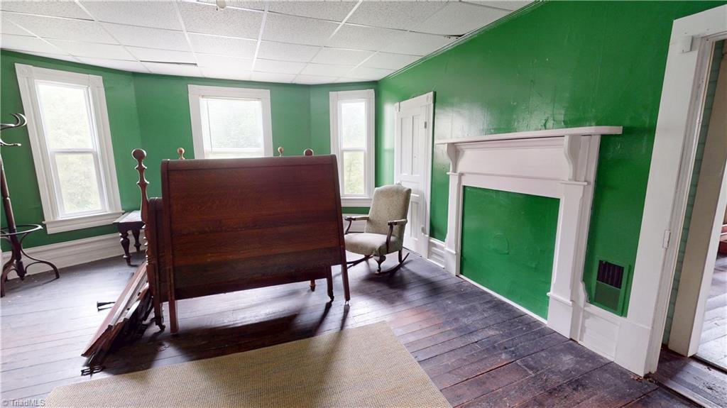 329 Pender Street, Mount Airy, North Carolina image 35