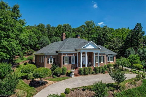 Condo For Sale - 157 Oak Ridge Drive<br/> Eden, NC 27288
