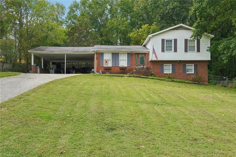 5519 Windemere Circle Trinity NC 27370