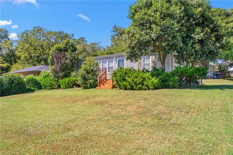 Homes For Sale - 1911 Tucker Street<br/> Burlington, NC 27215