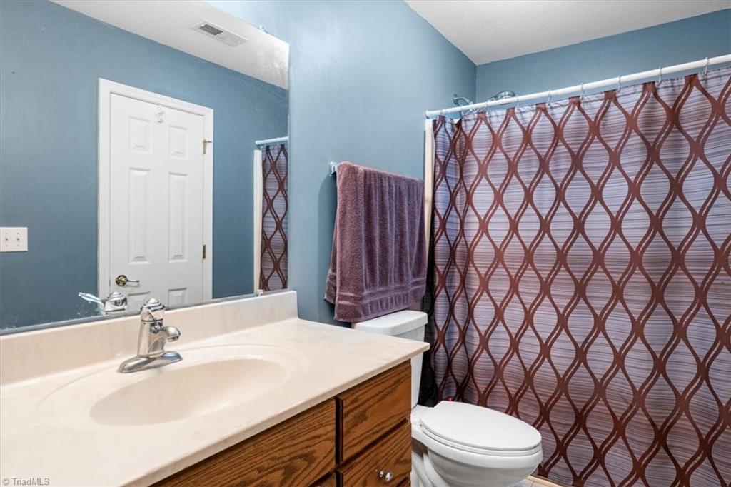 3702 Belfry Court, Greensboro, North Carolina image 31