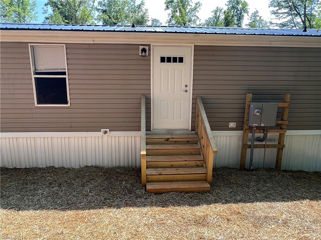 Photo 6 of 26 of 143 Pilot View Street mobile home
