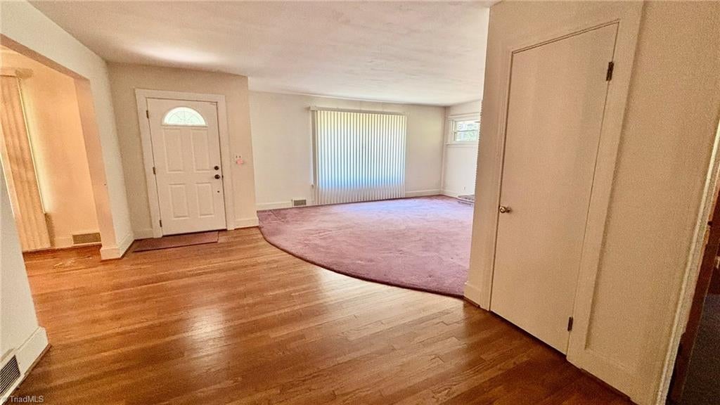 Photo of 1061 N Peace Haven Road, Winston-Salem, NC 27104 (MLS # 1224078)
