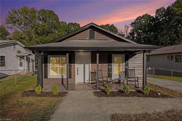 727 TROTTER ST, THOMASVILLE, NC 27360 - Image a1e31460035136a8e0c5f2ce69d2cd2c/3939033734