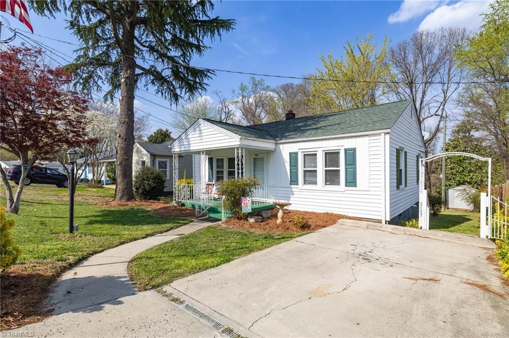 Photo of 1510 Vance Street, Reidsville, NC 27320 (MLS # 1213640)