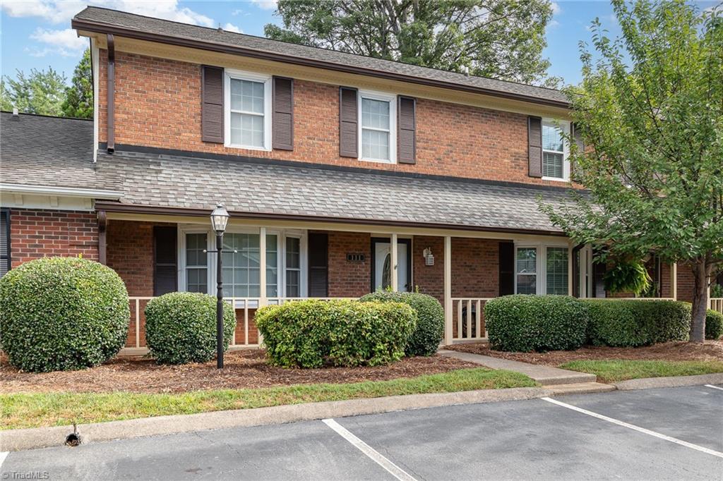 111 Chrisfield Circle