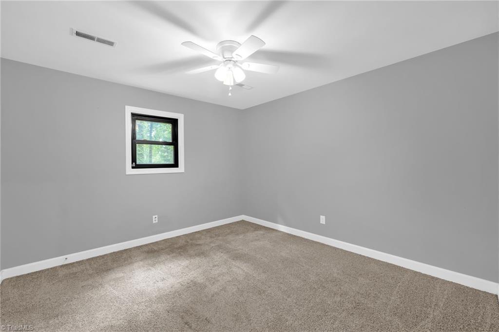 7177 Mantlewood Lane, Kernersville, North Carolina image 18