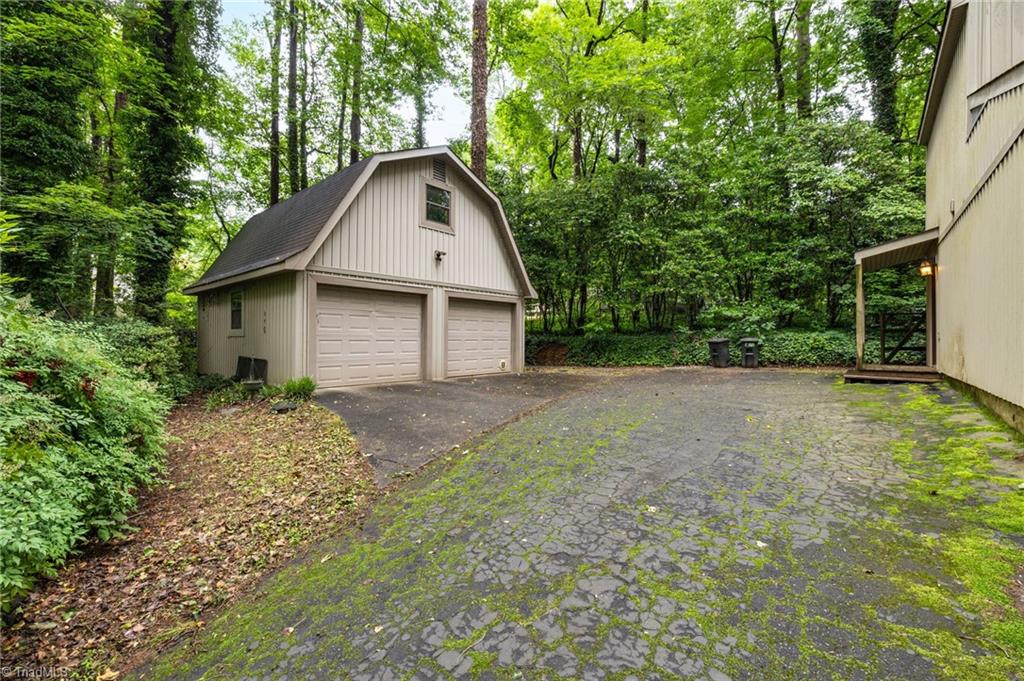 7177 Mantlewood Lane, Kernersville, North Carolina image 3