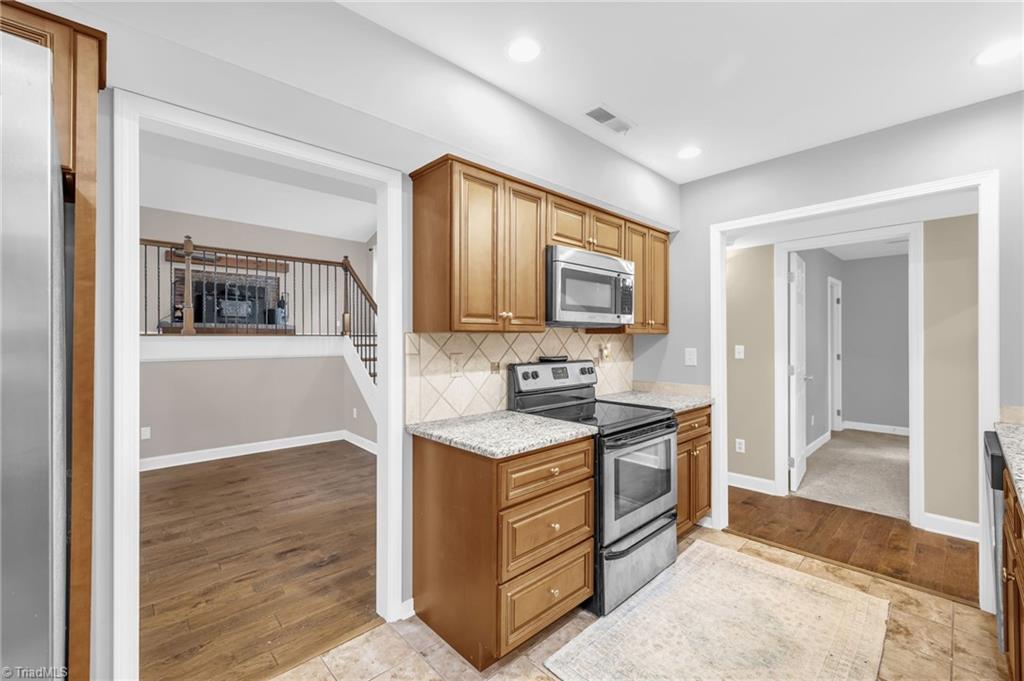 7177 Mantlewood Lane, Kernersville, North Carolina image 17