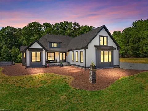 Homes For Sale - 8815 Bringle Ferry Road<br/> Rowan County, Salisbury, NC 28146