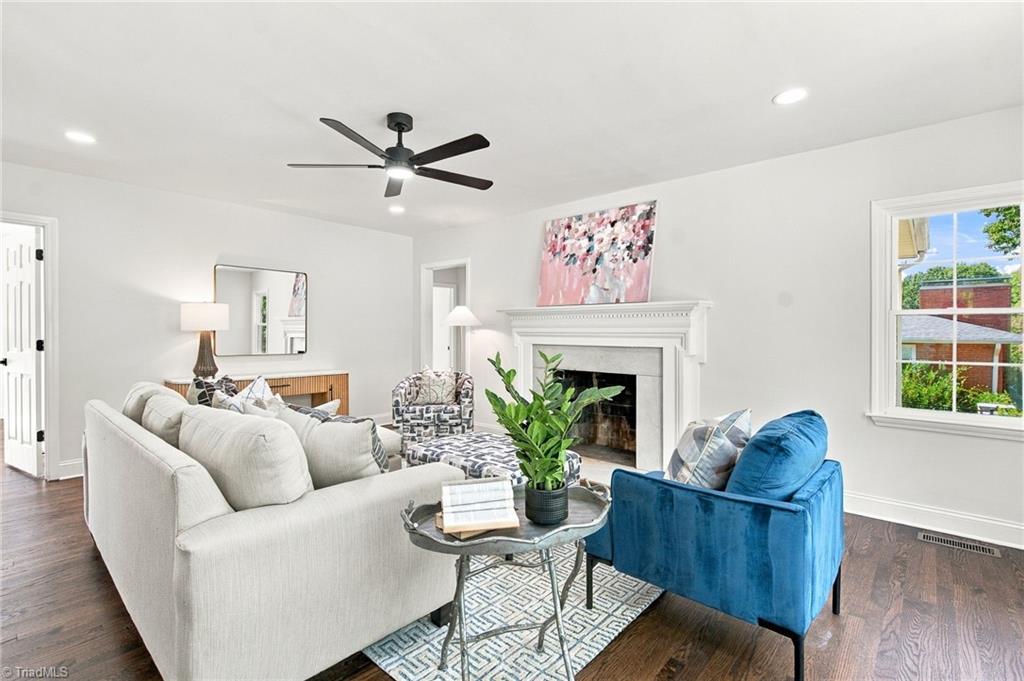 Photo of 1908 Woodland Avenue, Burlington, NC 27215 (MLS # 1237477)