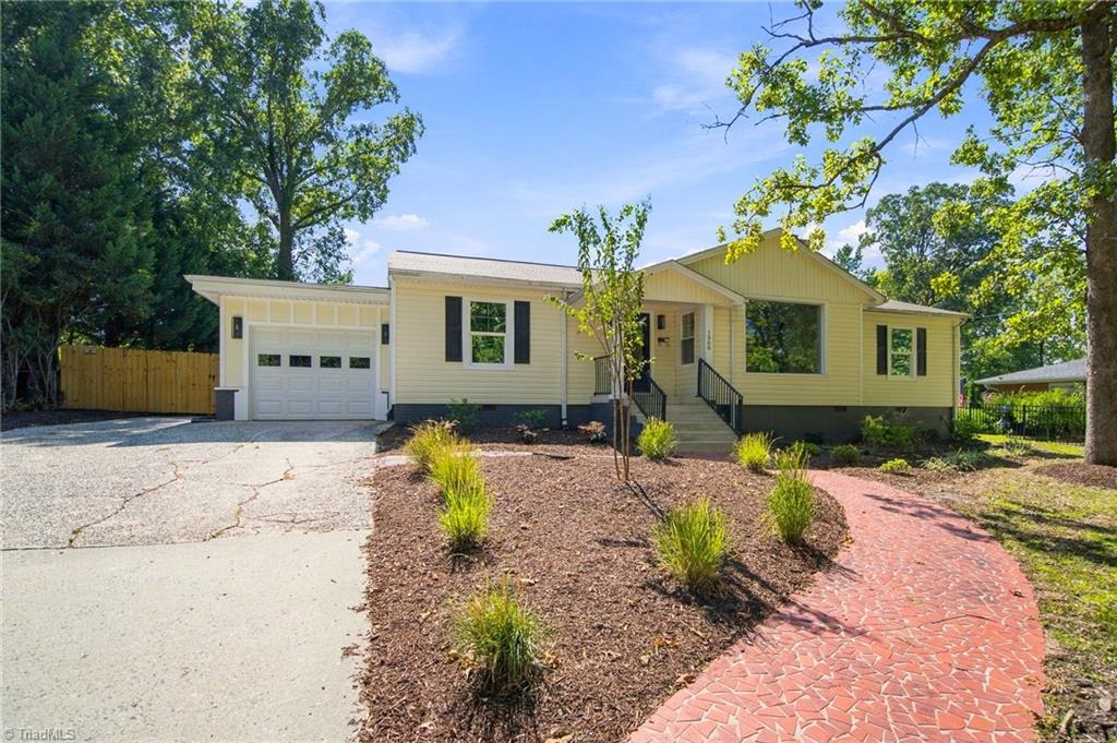 Photo of 1908 Woodland Avenue, Burlington, NC 27215 (MLS # 1237477)