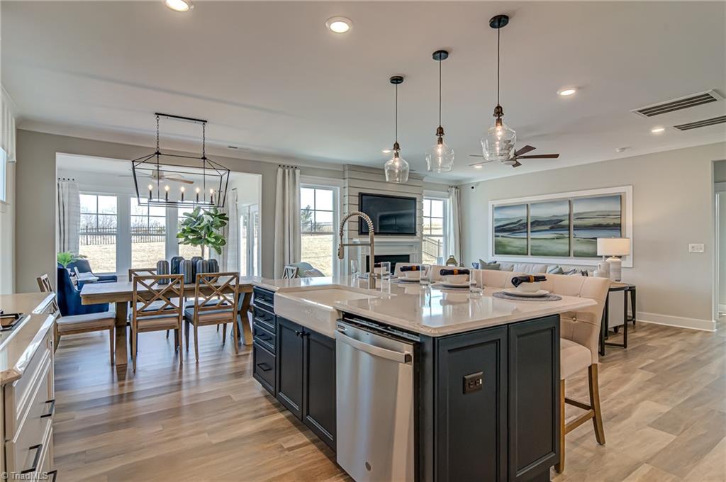 125 Verona Villa Drive, Burlington, North Carolina image 10