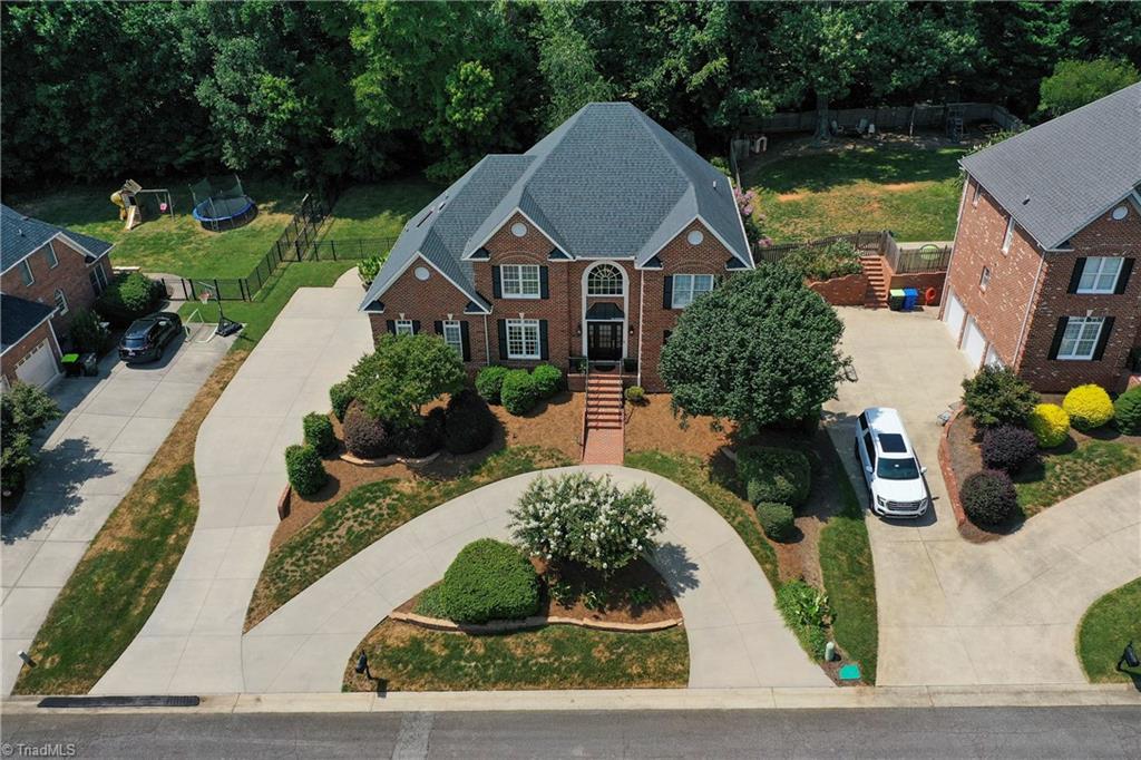 145 Ashbourne Lake Court