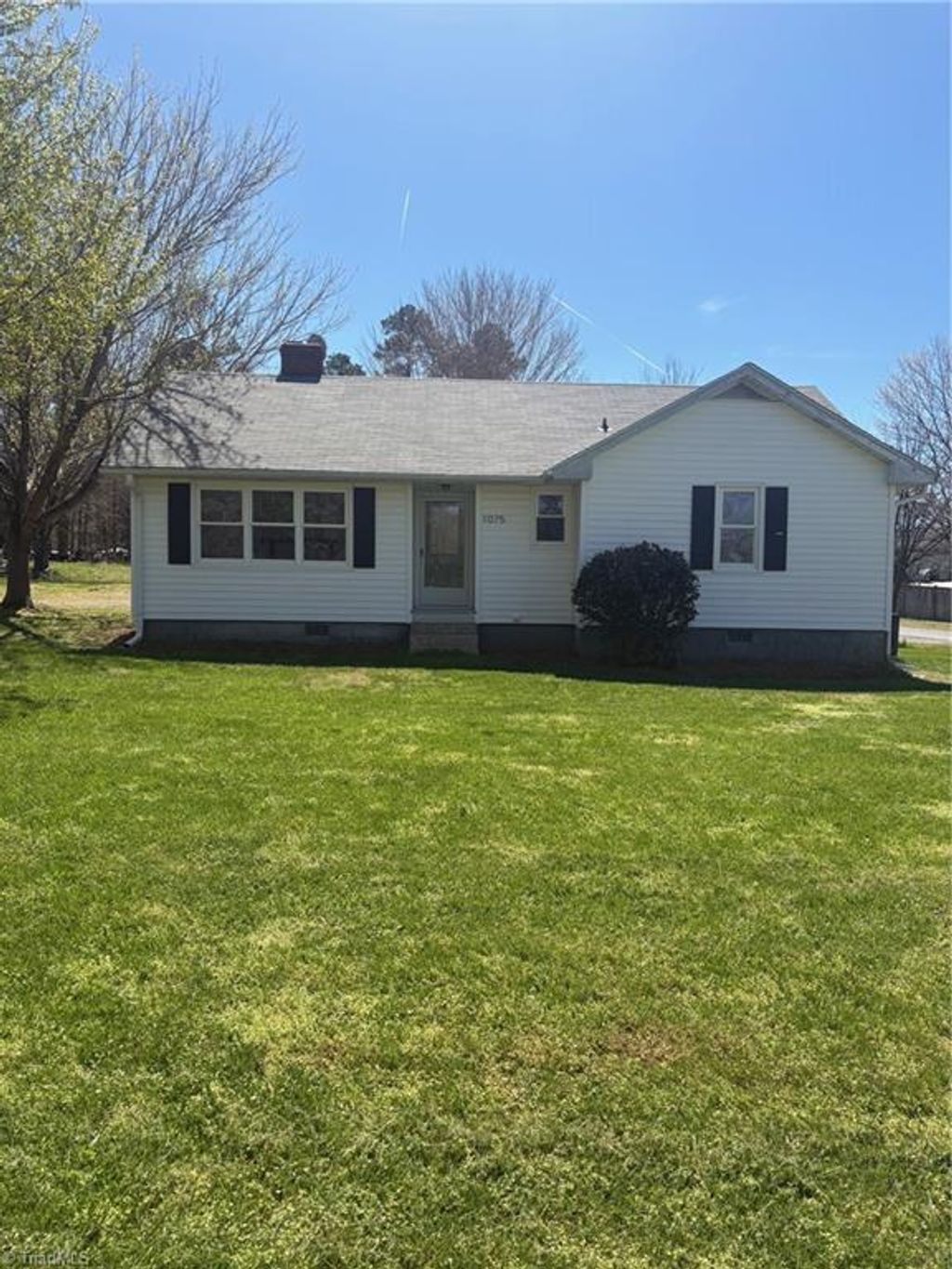 Photo of 1075 US Highway 64 W, Mocksville, NC 27028 (MLS # 1214092)