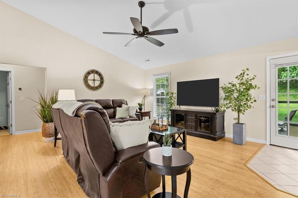 6796 Ironwood Circle, Greensboro, North Carolina image 9