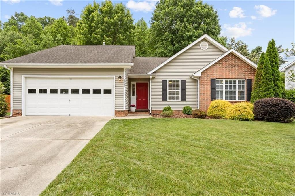 6796 Ironwood Circle, Greensboro, North Carolina image 2