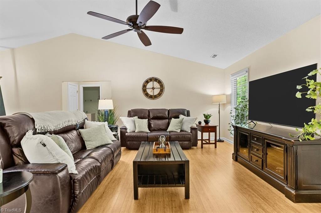 6796 Ironwood Circle, Greensboro, North Carolina image 10