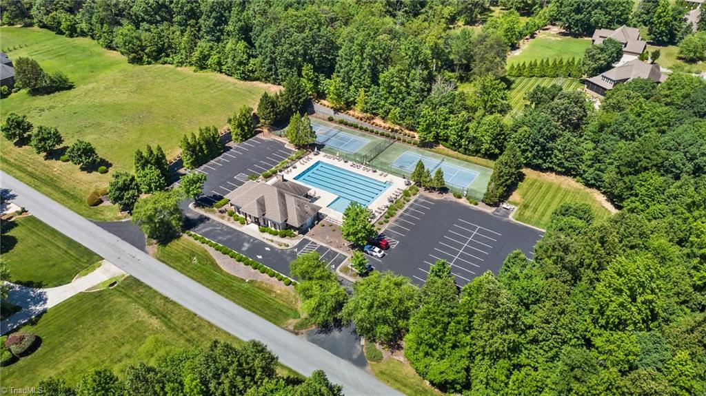 8140 Zinfandel Drive, Kernersville, North Carolina image 49