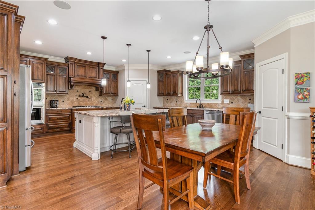 8140 Zinfandel Drive, Kernersville, North Carolina image 13