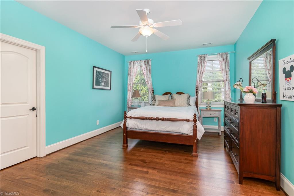 8140 Zinfandel Drive, Kernersville, North Carolina image 29