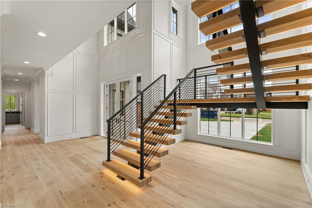 Photo of 3031 Scarlet Tanager Drive, Winston-Salem, NC 27106 (MLS # 1217188)