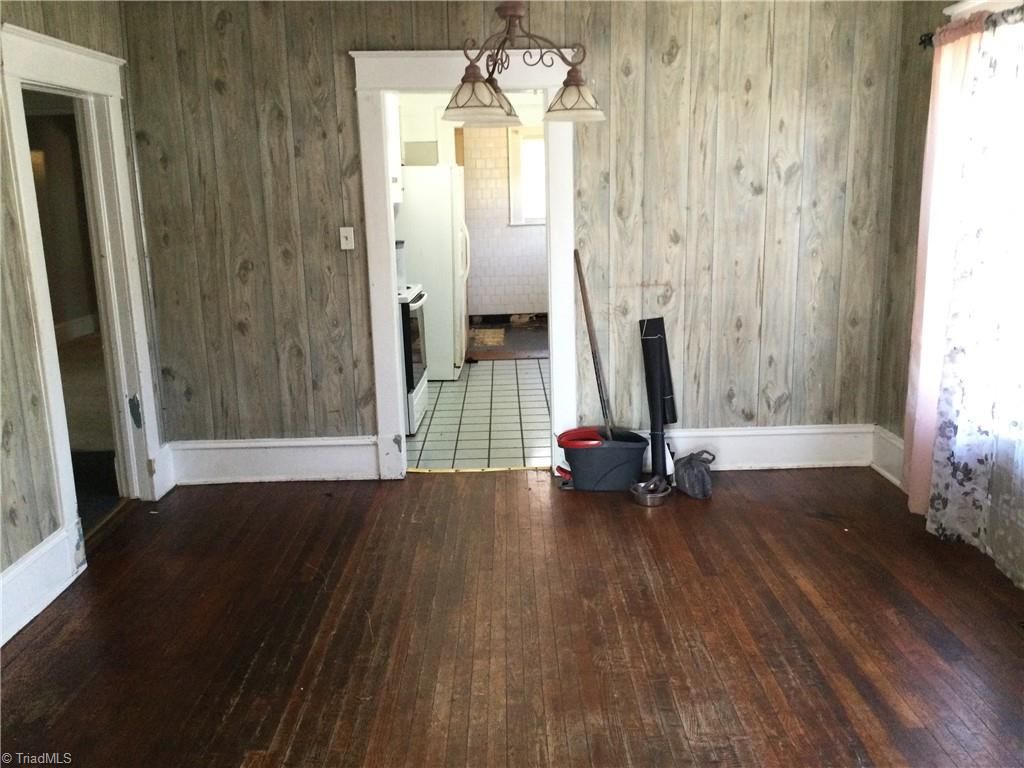 Photo of 3805 Oak Grove Avenue, Greensboro, NC 27405 (MLS # 1202647)