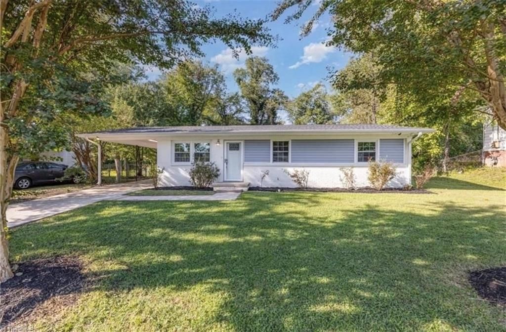 Photo of 1803 Twain Road, Greensboro, NC 27405 (MLS # 1202847)