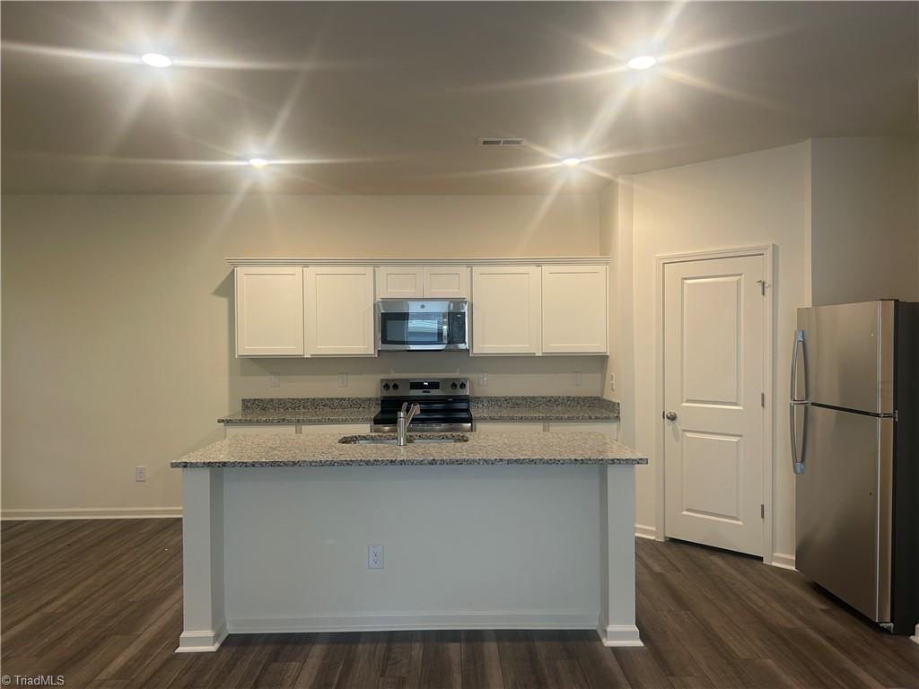 838 Hanford Landing Drive