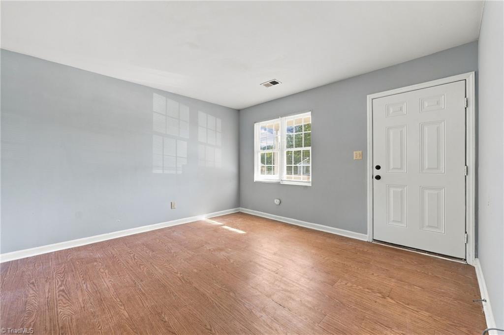 Photo of 1402 Brown Boulevard, Greensboro, NC 27401 (MLS # 1237184)