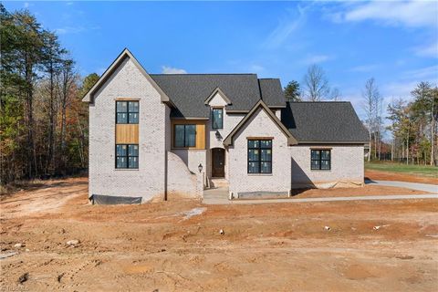 7963 Boathouse Way Stokesdale NC 27357