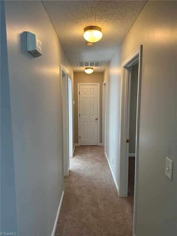 Photo 8 of 16 of 4702 Fewell Road house