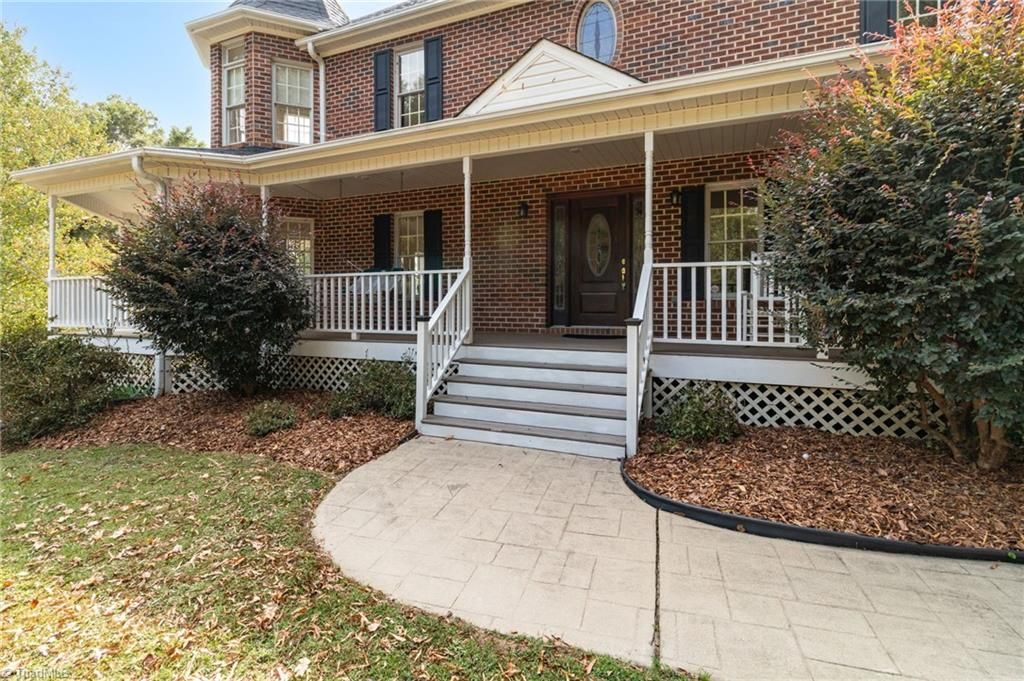 Photo of 410 Niblick Drive, Summerfield, NC 27358 (MLS # 1198464)