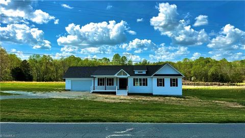 Homes For Sale - 8755 Snow Camp Road<br/> Snow Camp, NC 27349