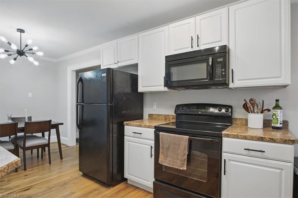 3813 Walker Avenue, Greensboro, North Carolina image 12