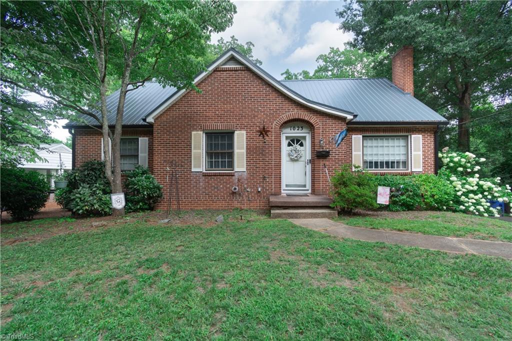 1023 Kearns Avenue, Winston-salem, NC, 27106